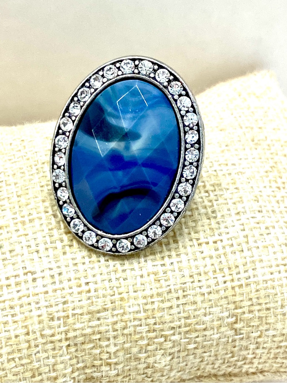Vintage Royal Blue Oval Halo Ring with Clear Crystals